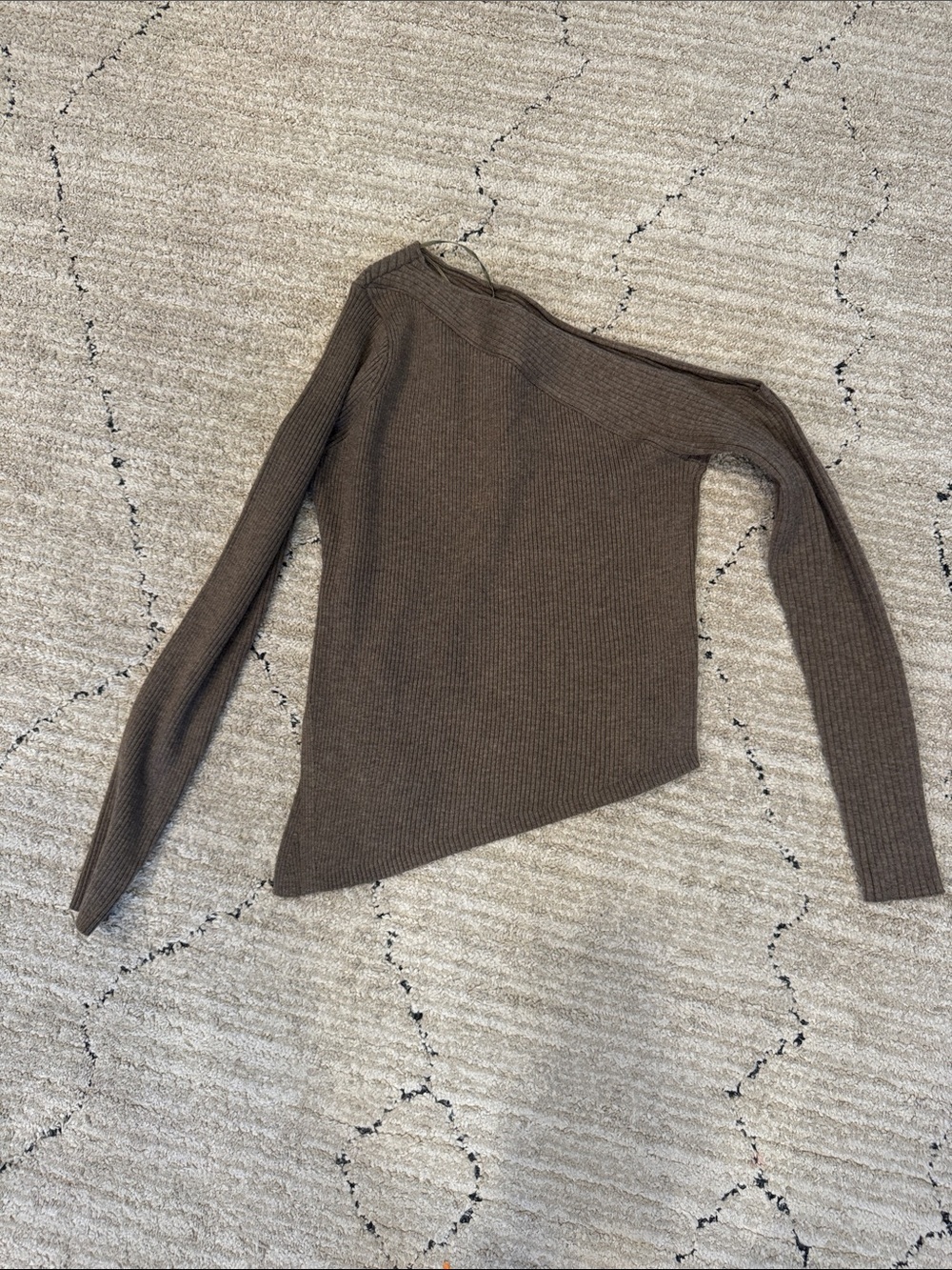 ASTR asymmetrical sweater size small